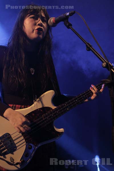 L.A. WITCH - 2017-03-04 - PARIS - Trabendo - 